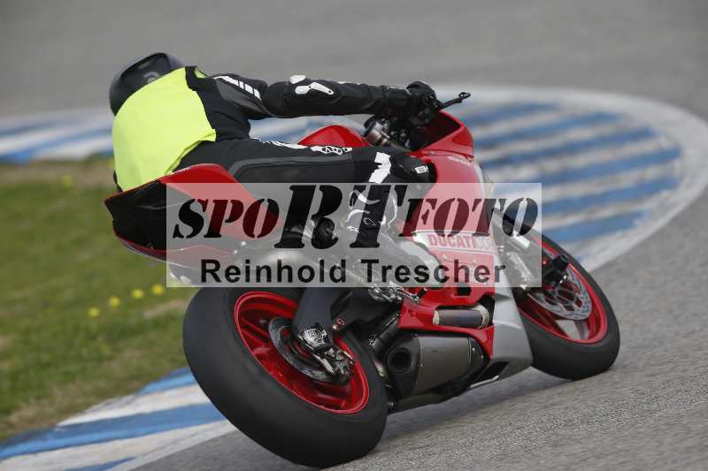 /Archiv-2024/01 26.-28.01.2024 Moto Center Thun Jerez/Gruppe gruen-green/20